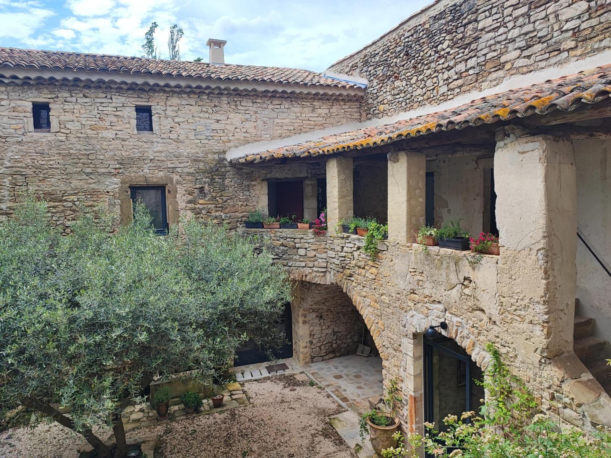 Magnanerie De Sainte Croix Hotel Exterior photo